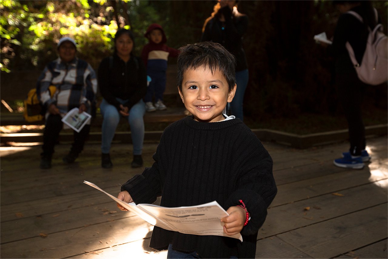Community Engagement at Muir Woods (photo by Shao-Feng Hsu)